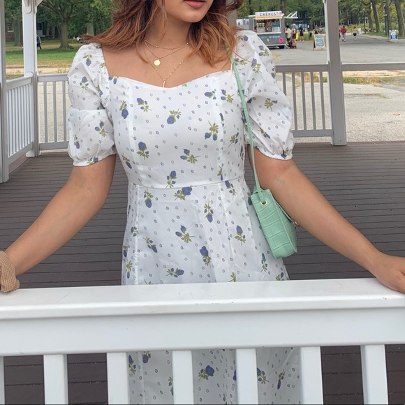 White midi dress - Picture 2 of 2